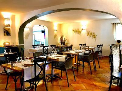 Hotel Restaurant Les Chasseurs Marine de Pietracorbara Kültér fotó