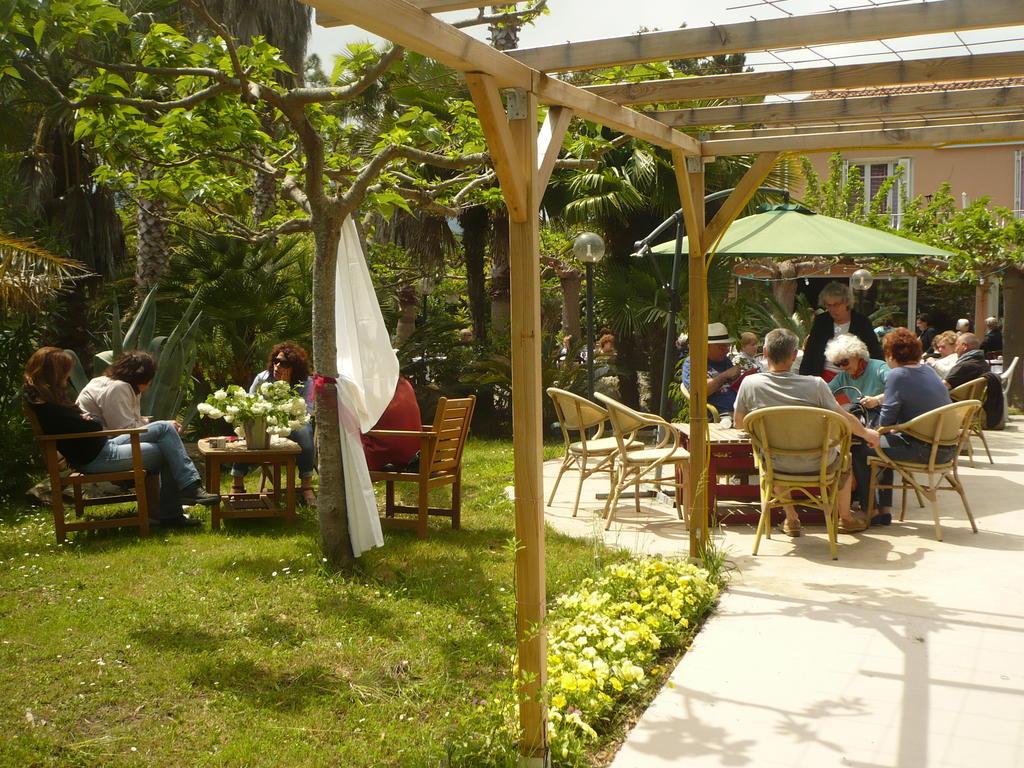 Hotel Restaurant Les Chasseurs Marine de Pietracorbara Kültér fotó