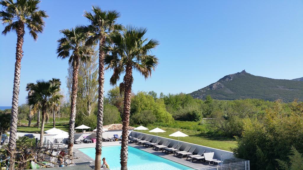 Hotel Restaurant Les Chasseurs Marine de Pietracorbara Kültér fotó